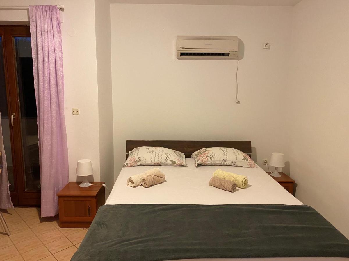 Malinska City Center Room For 2 Exteriér fotografie